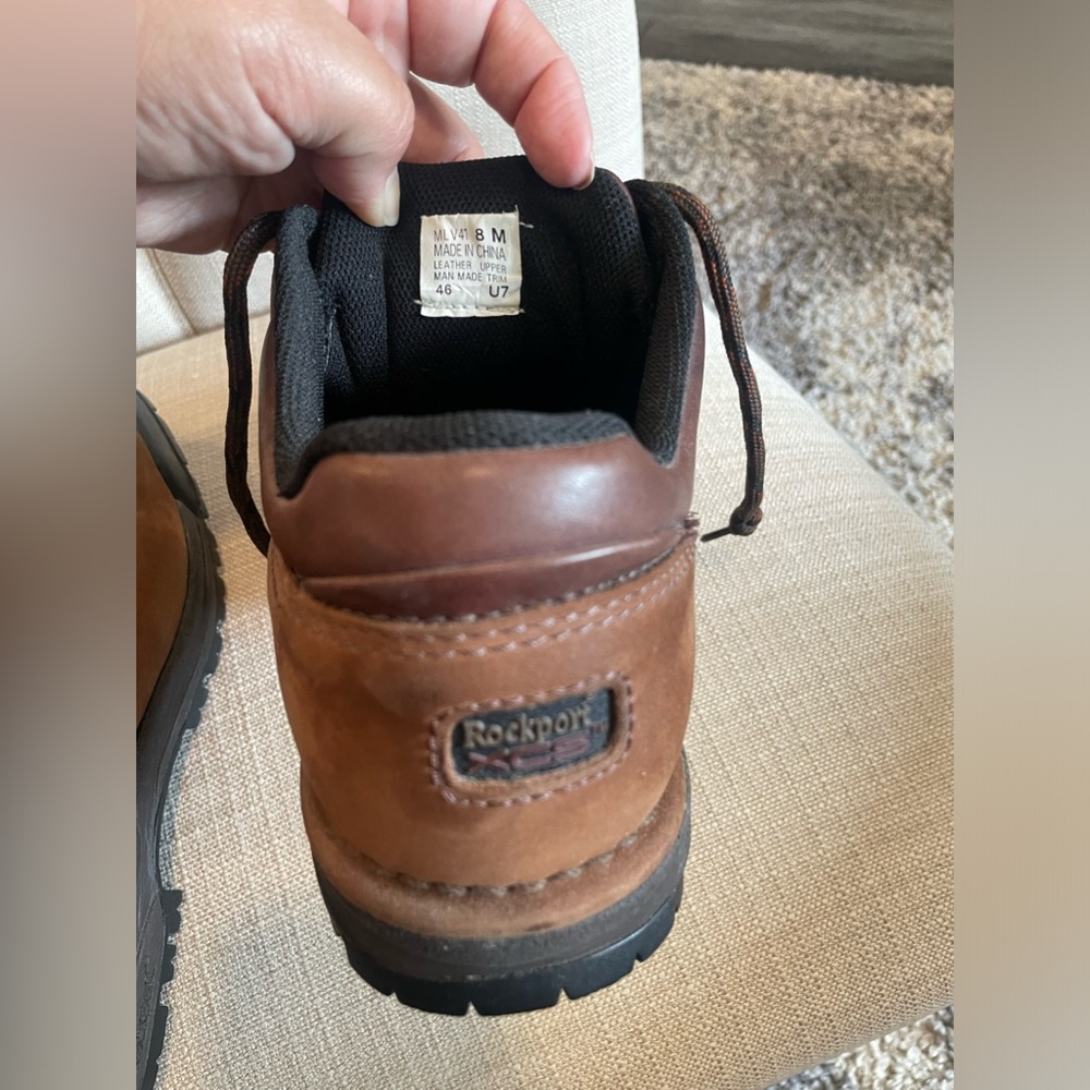 Men’s Rockport Size 8 - Picture 7 of 9